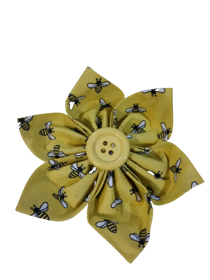 Bumble bee collar flower xl